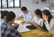 A CAFE MEETINGの様子